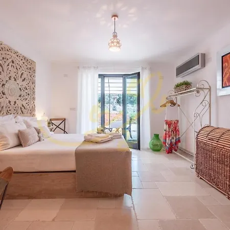 Vakantiehuis Trulli Della Luce Cisternino